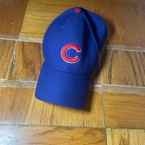 MLB Genuine Merchandise Chicago Cubs blue adjustable baseball cap.